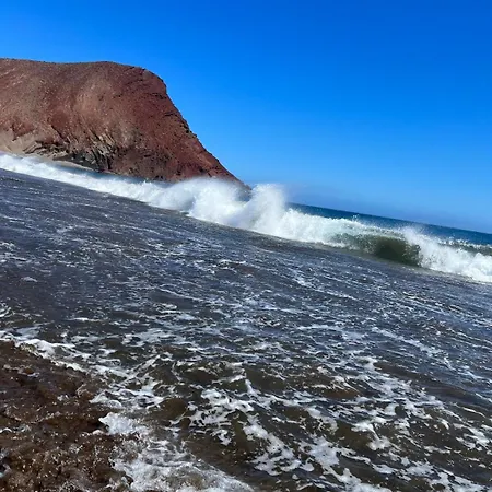 An Oasis In The Middle Of Spanish Style Apartman