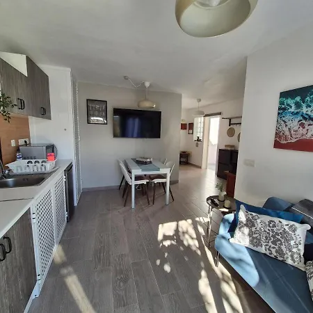 An Oasis In The Middle Of Spanish Style Apartman La Sabinita